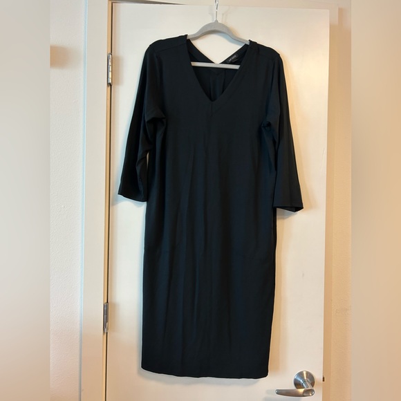 J. Jill Dresses & Skirts - J Jill wearever collection black dress